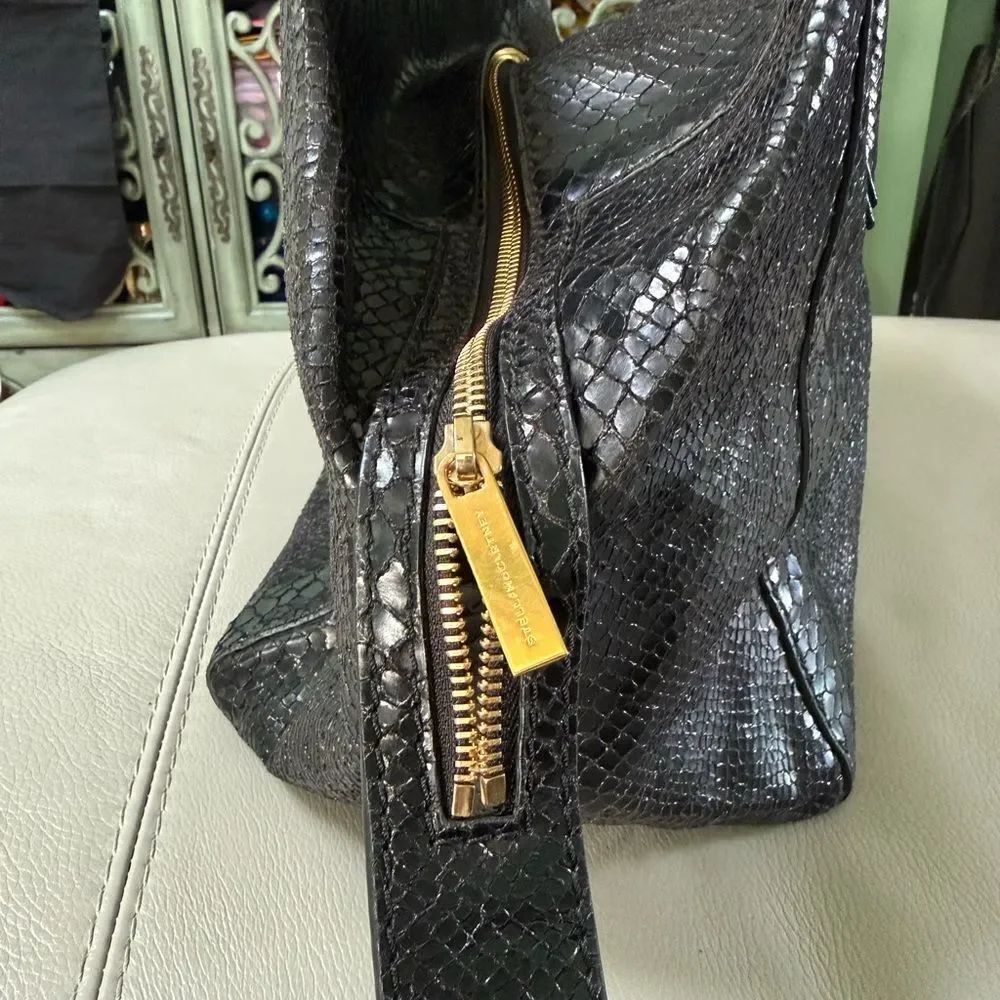 Stella McCartney Black Faux-Snake Satchel - Picture 6 of 6